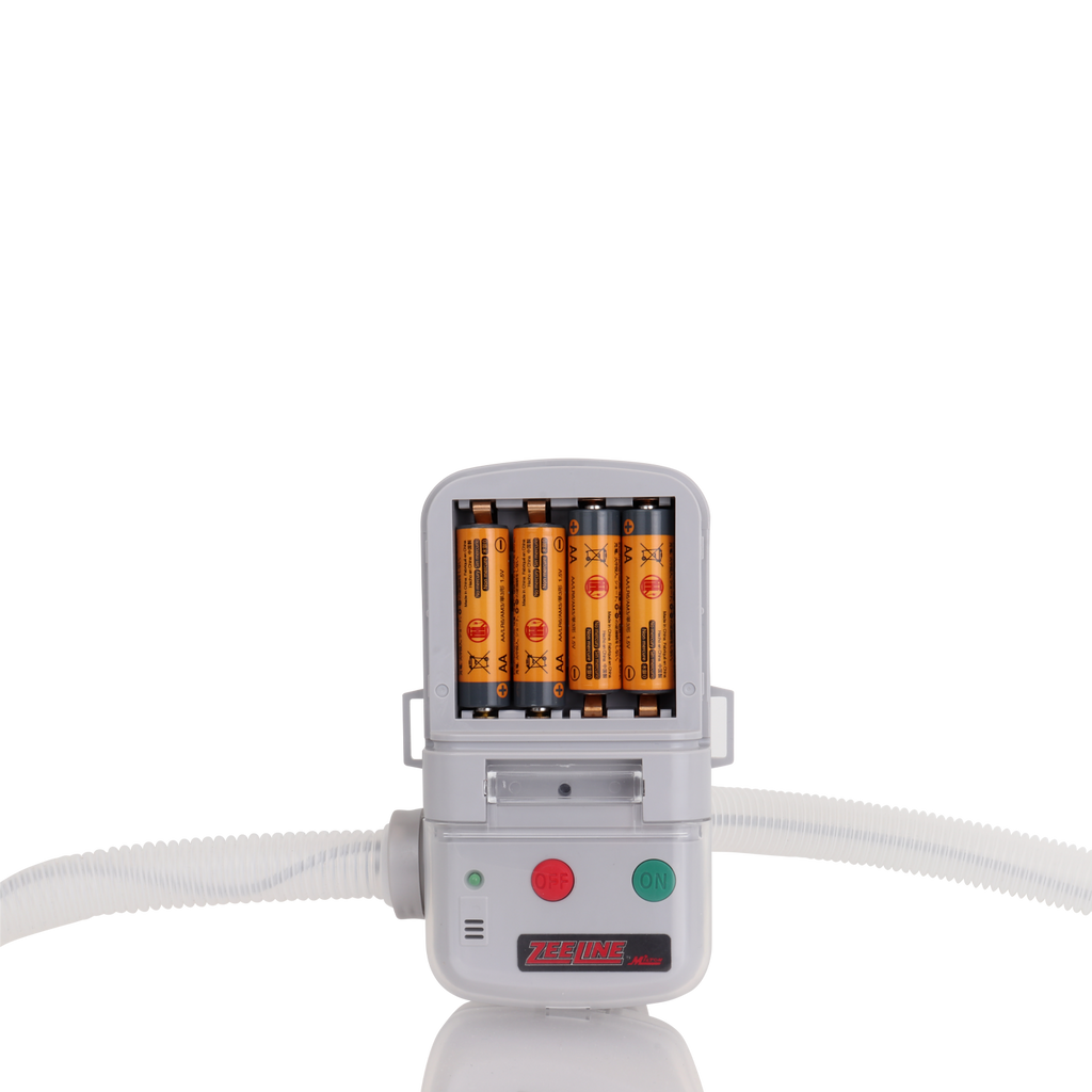 ZE1030XL – AA Battery Powered Fuel Can Transfer Pump for Racing Style Fuel Cans