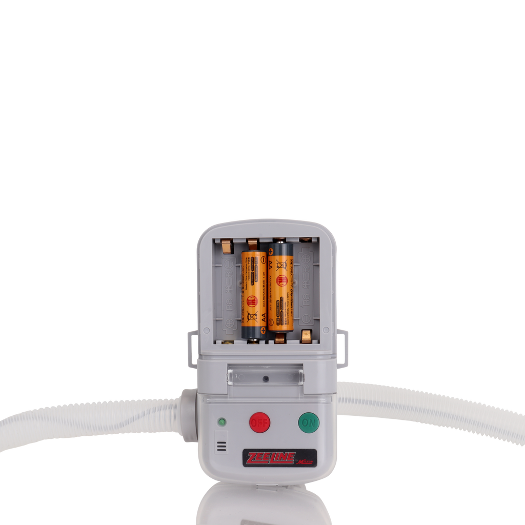 ZE1030XLD – AA Battery Powered Fuel Can Transfer Pump for Racing Style Fuel Cans