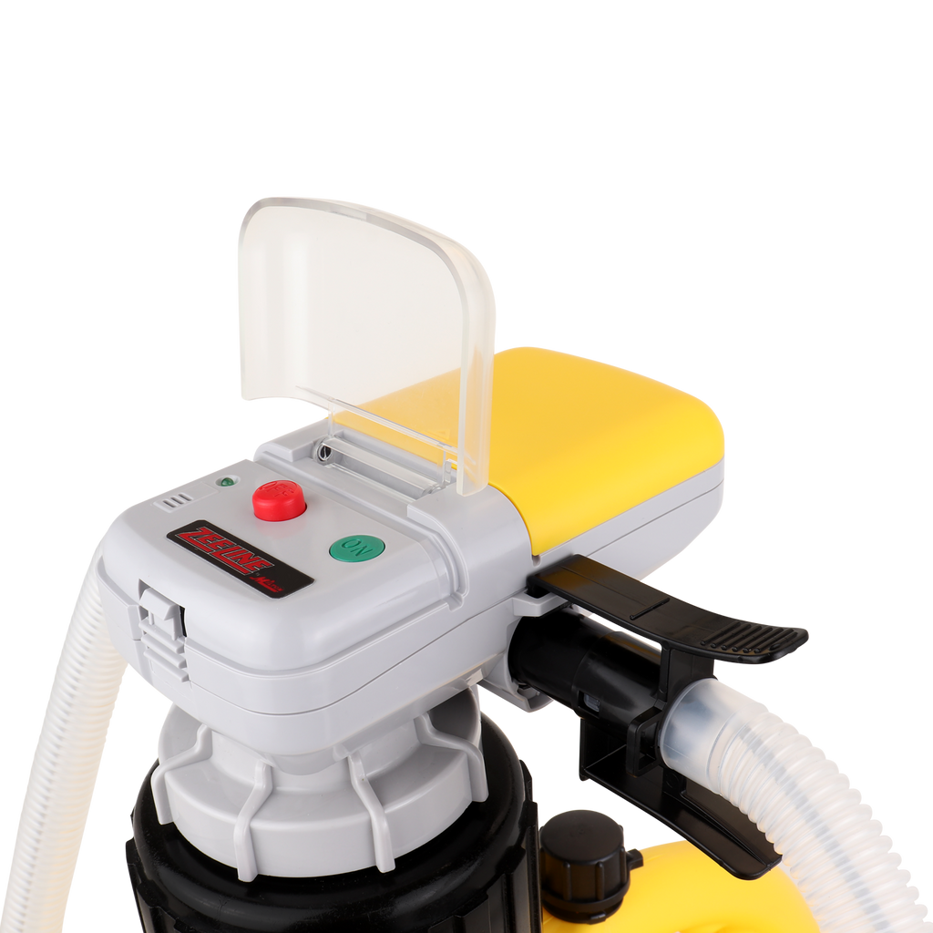 ZE1030XLD – AA Battery Powered Fuel Can Transfer Pump for Racing Style Fuel Cans